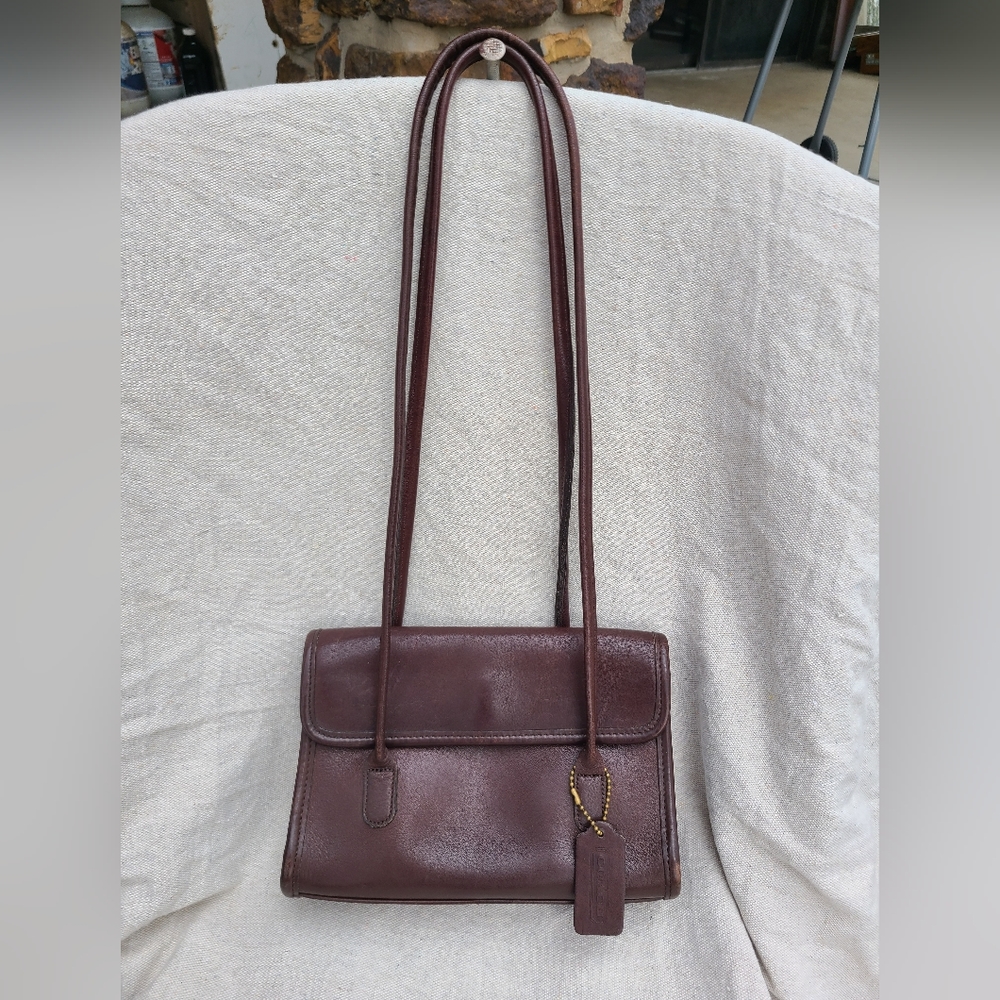 Vintage Mahogany Brown Leather Coach Bag Laurie Flap style 9032